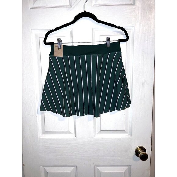 NWT NIKE Court Skirt Shorts Tennis Dri Fit Green White Striped Sz M - Picture 5 of 11